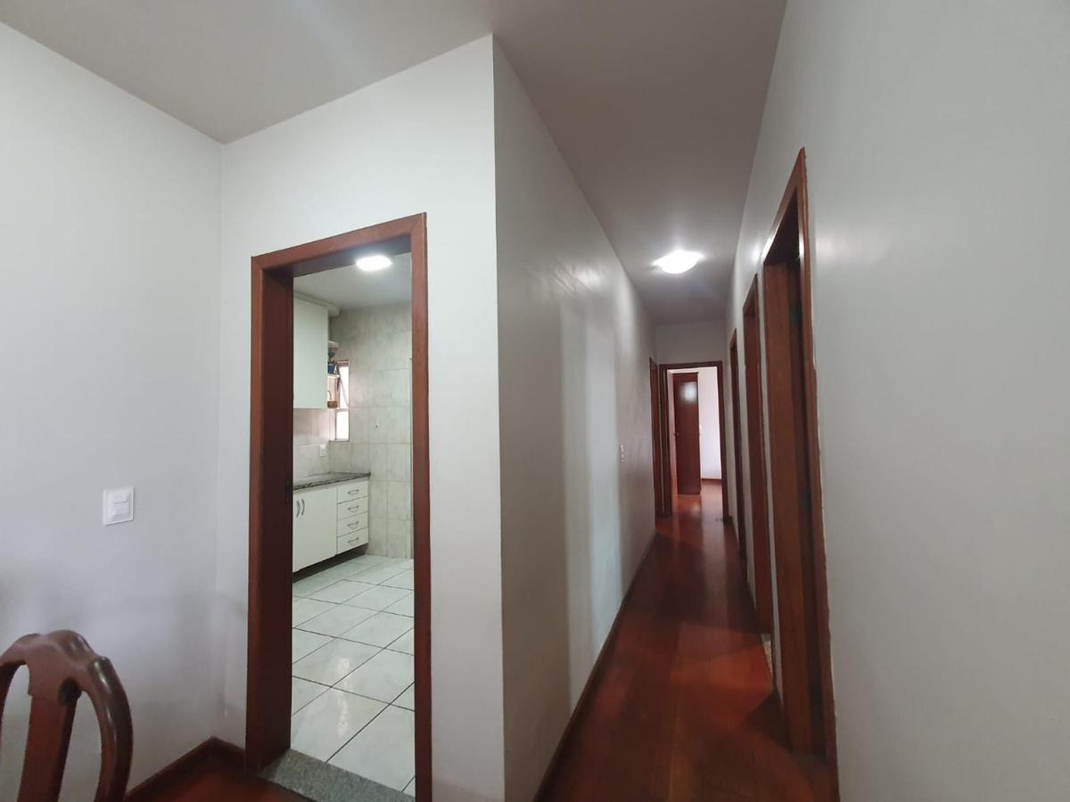 Apartamento, Ana Lúcia, 4 Quartos, 2 Vagas, 1 Suíte