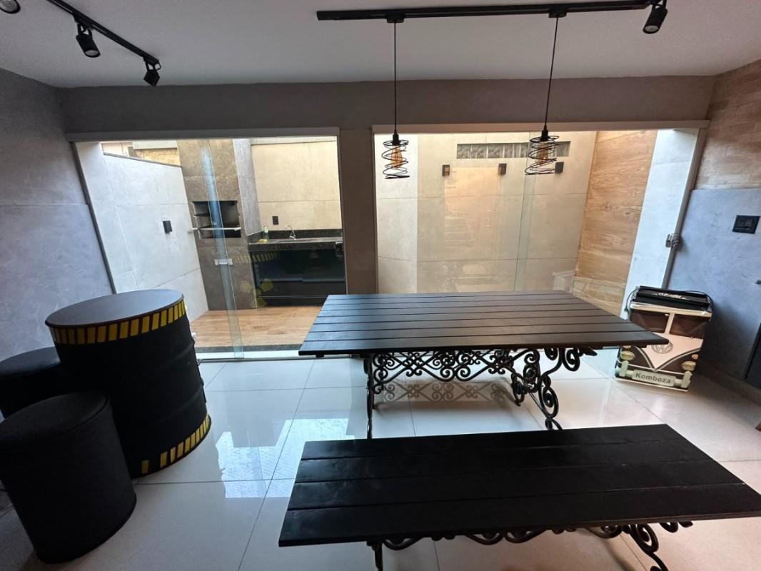 Casa, Paquetá, 3 Quartos, 2 Vagas, 1 Suíte