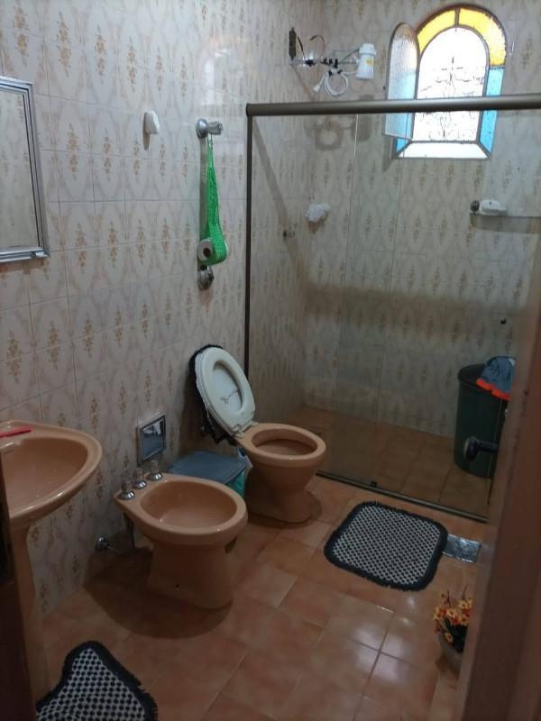 Casa, Rosimeire (justinópolis), 5 Quartos, 5 Vagas, 2 Suítes