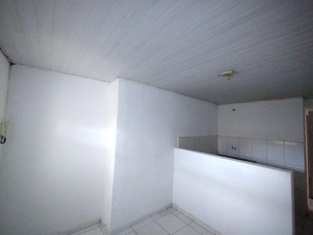 Quitinete, Santa Terezinha, 1 Quarto, 0 Vaga