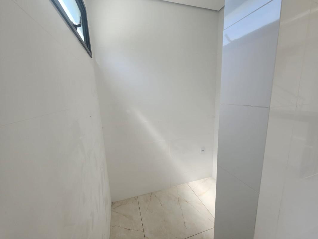 Casa, Cabral, 3 Quartos, 4 Vagas, 1 Suíte