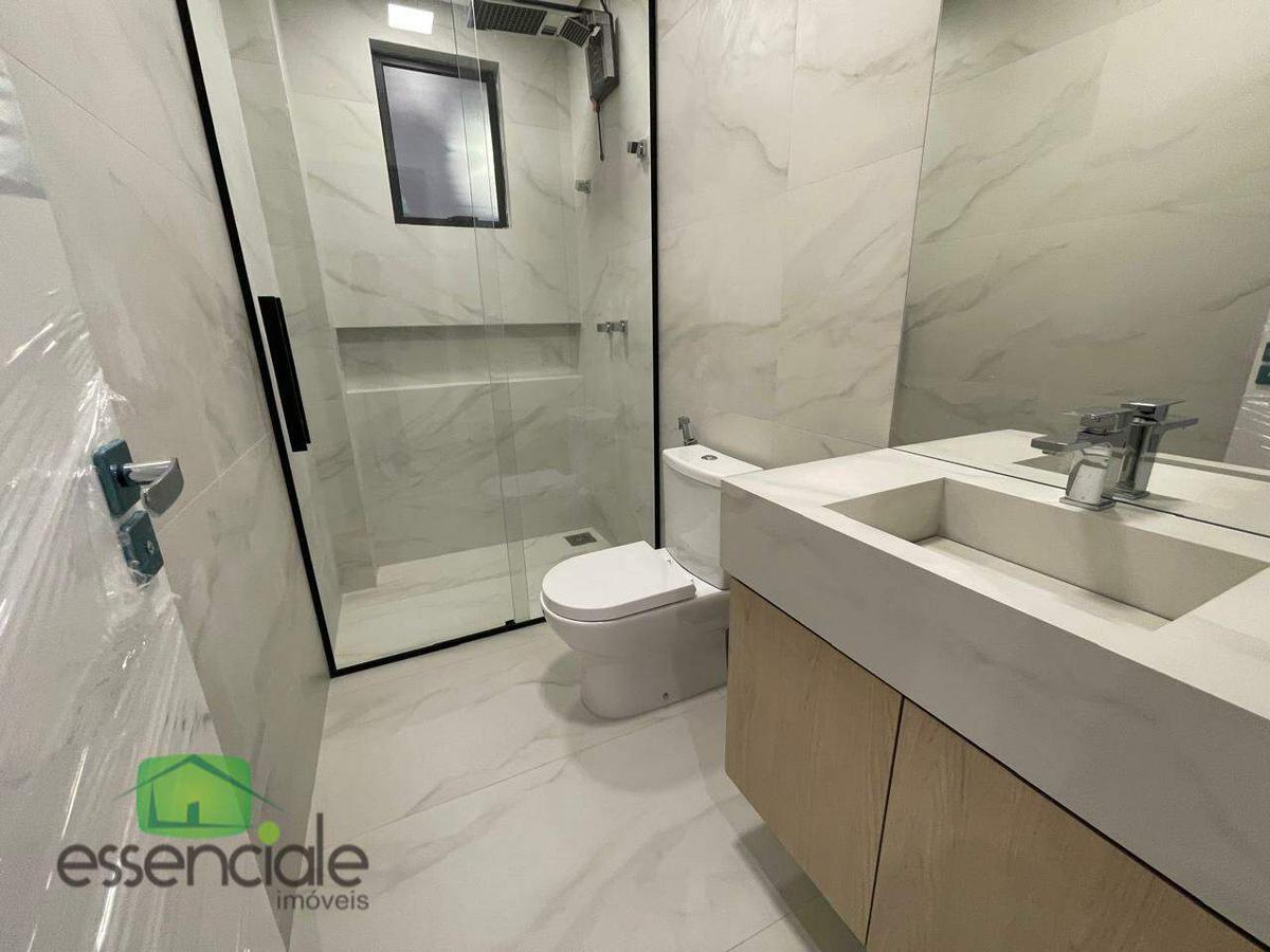 Apartamento, Centro, 3 Quartos, 6 Vagas, 2 Suítes