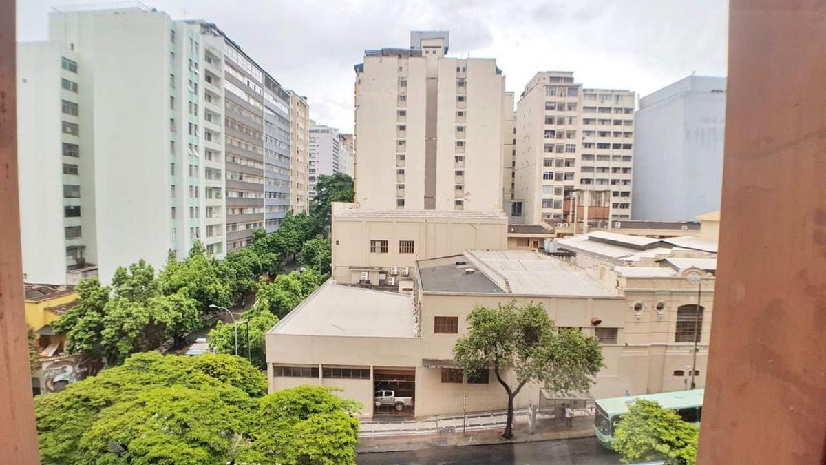 Sala, Centro, 0 Quarto, 1 Vaga