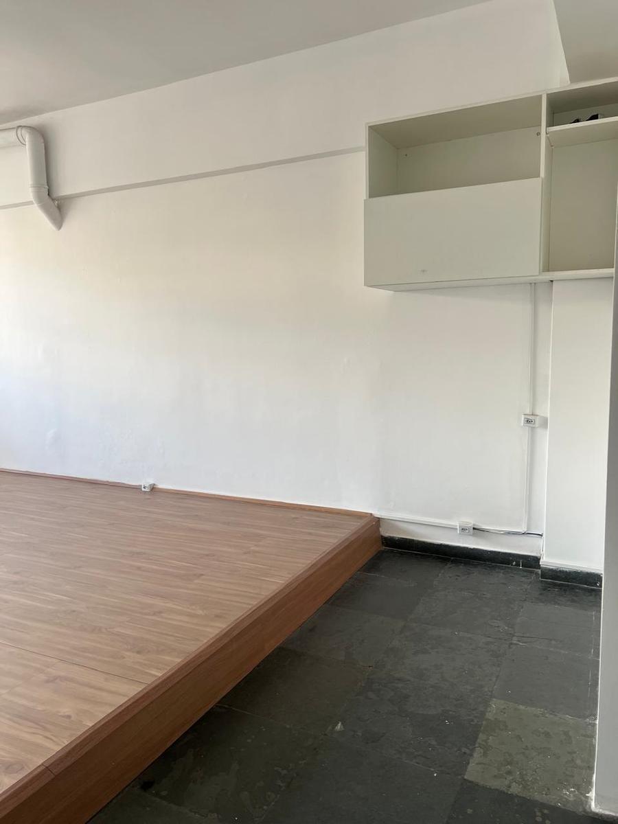 Loja, Santa Efigênia, 0 Vaga