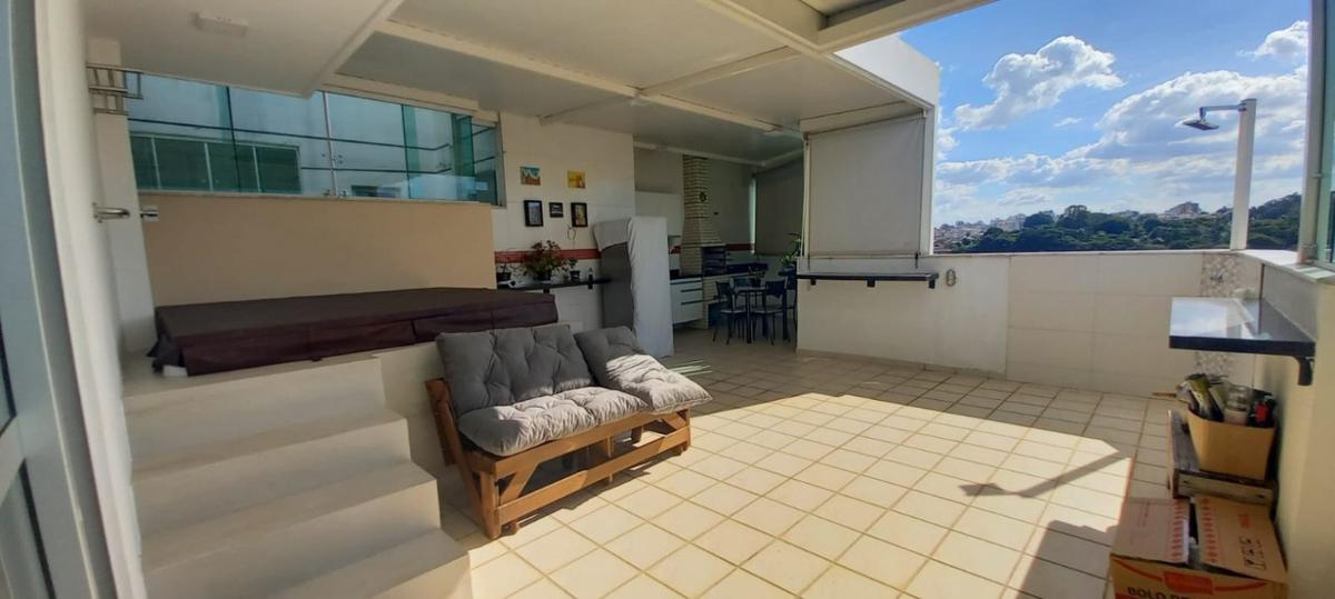 Cobertura, Boa Vista, 3 Quartos, 2 Vagas, 1 Suíte