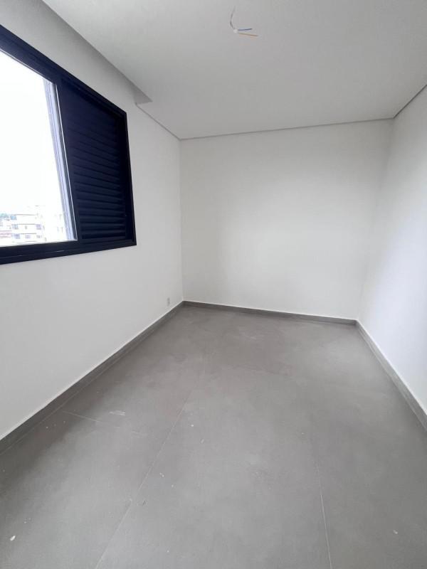 Cobertura, Jardim Industrial, 3 Quartos, 2 Vagas, 1 Suíte