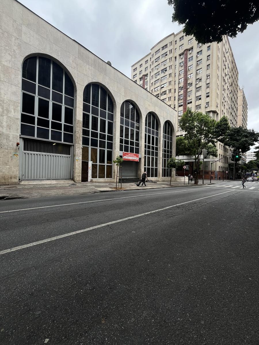 Prédio, Centro, 5 Quartos, 23 Vagas