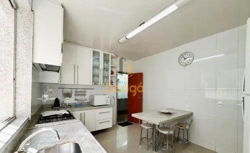 Casa, Nova Esperança, 4 Quartos, 4 Vagas, 2 Suítes