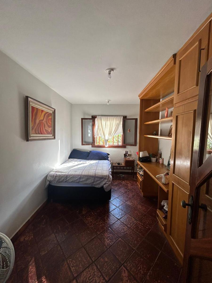 Casa Comercial, Castelo, 5 Quartos, 2 Vagas, 1 Suíte