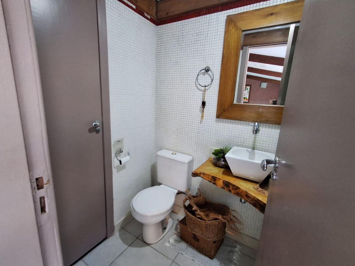 Casa, Itapoã, 5 Quartos, 3 Vagas, 2 Suítes
