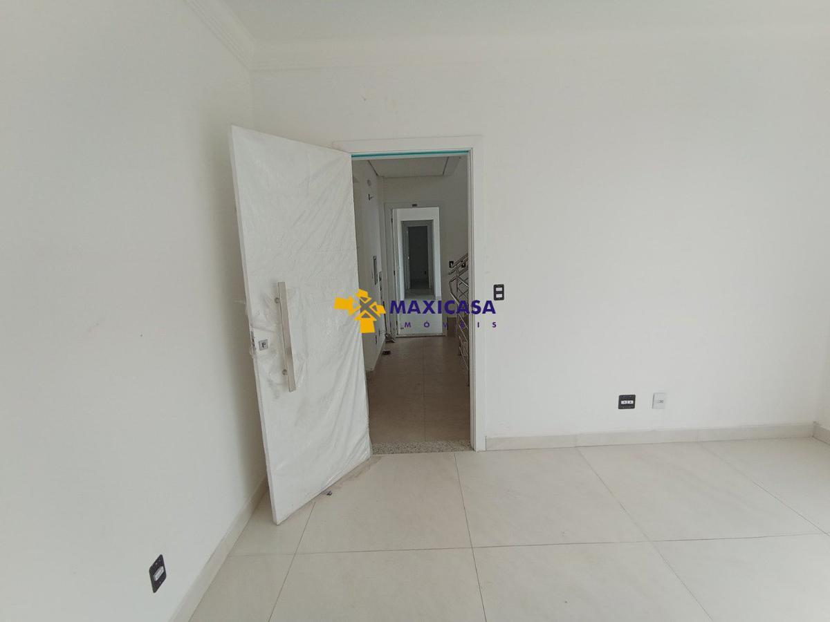 Apartamento, Santa Mônica, 2 Quartos, 1 Vaga