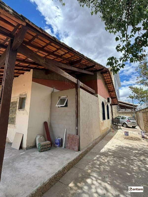 Casa, Planalto, 4 Quartos, 6 Vagas, 2 Suítes