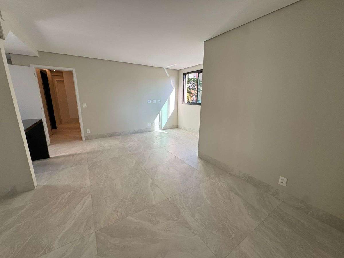 Cobertura, Sion, 2 Quartos, 2 Vagas, 2 Suítes