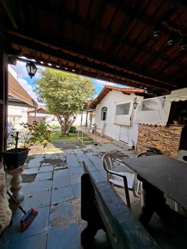 Casa, Miramar (barreiro), 4 Quartos, 6 Vagas, 1 Suíte