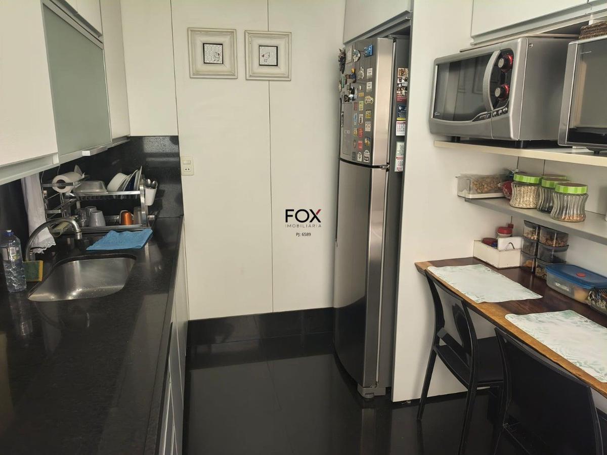 Apartamento, Vila Paris, 4 Quartos, 2 Vagas, 1 Suíte