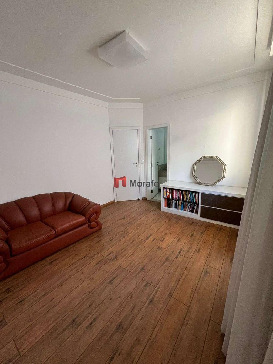 Casa, Castelo, 4 Quartos, 8 Vagas, 4 Suítes
