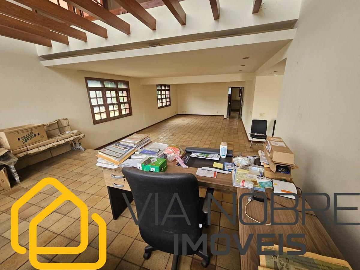Casa, Santa Teresa, 8 Quartos, 6 Vagas, 2 Suítes