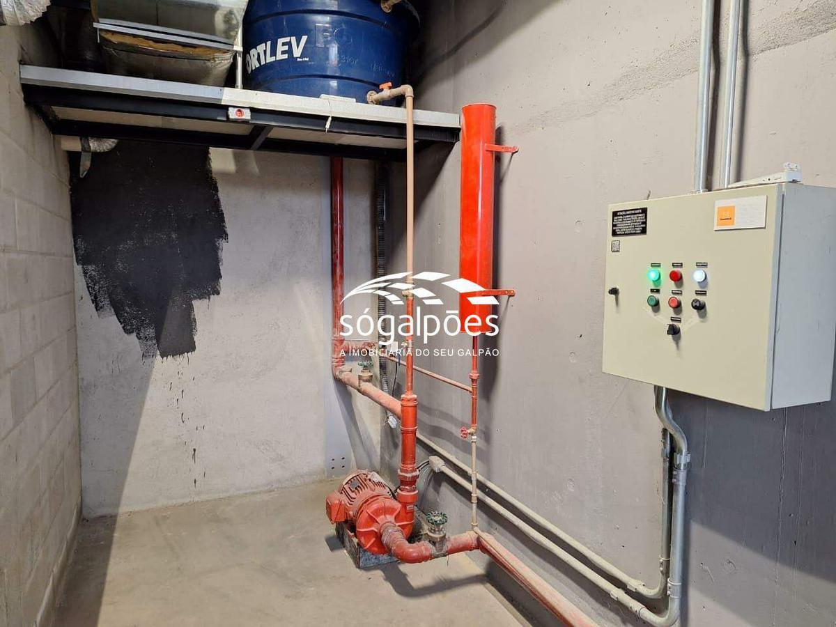 Loja, Centro (justinópolis), 45 Vagas