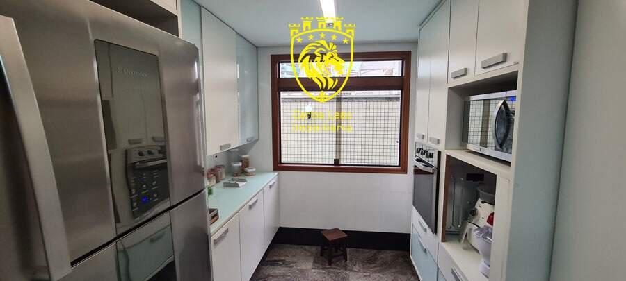 Casa, Cidade Nova, 4 Quartos, 5 Vagas, 1 Suíte