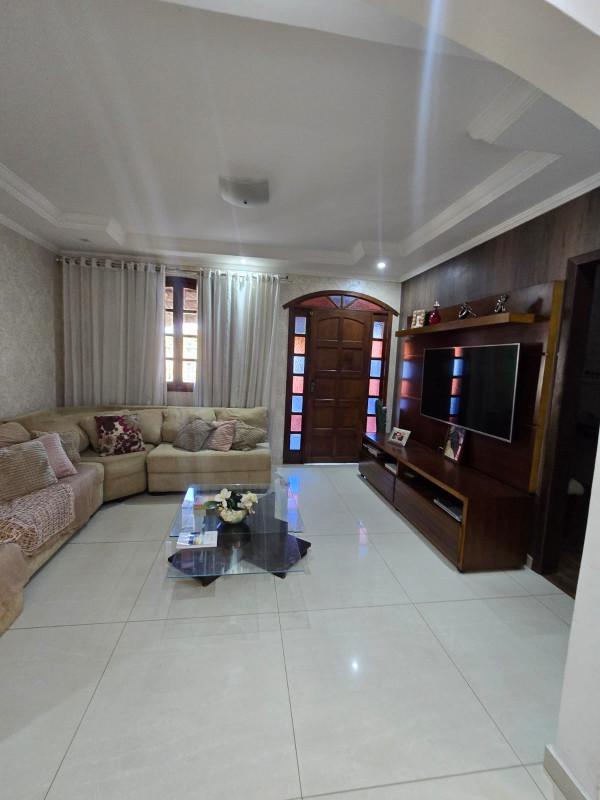 Casa, Milanez, 3 Quartos, 3 Vagas, 1 Suíte