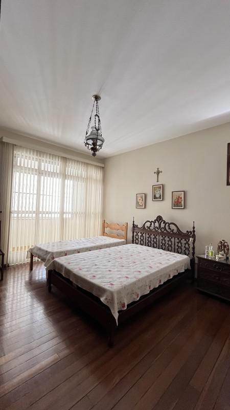 Apartamento, Centro, 5 Quartos, 2 Vagas, 1 Suíte