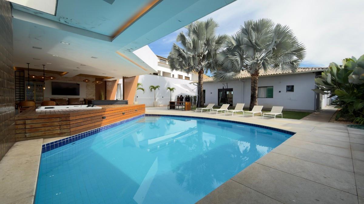 Casa, São Luiz (pampulha), 4 Quartos, 16 Vagas, 2 Suítes