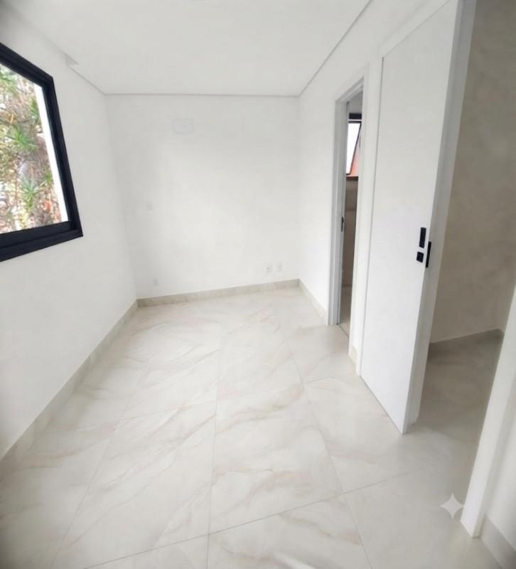 Casa, Planalto, 3 Quartos, 1 Vaga, 1 Suíte