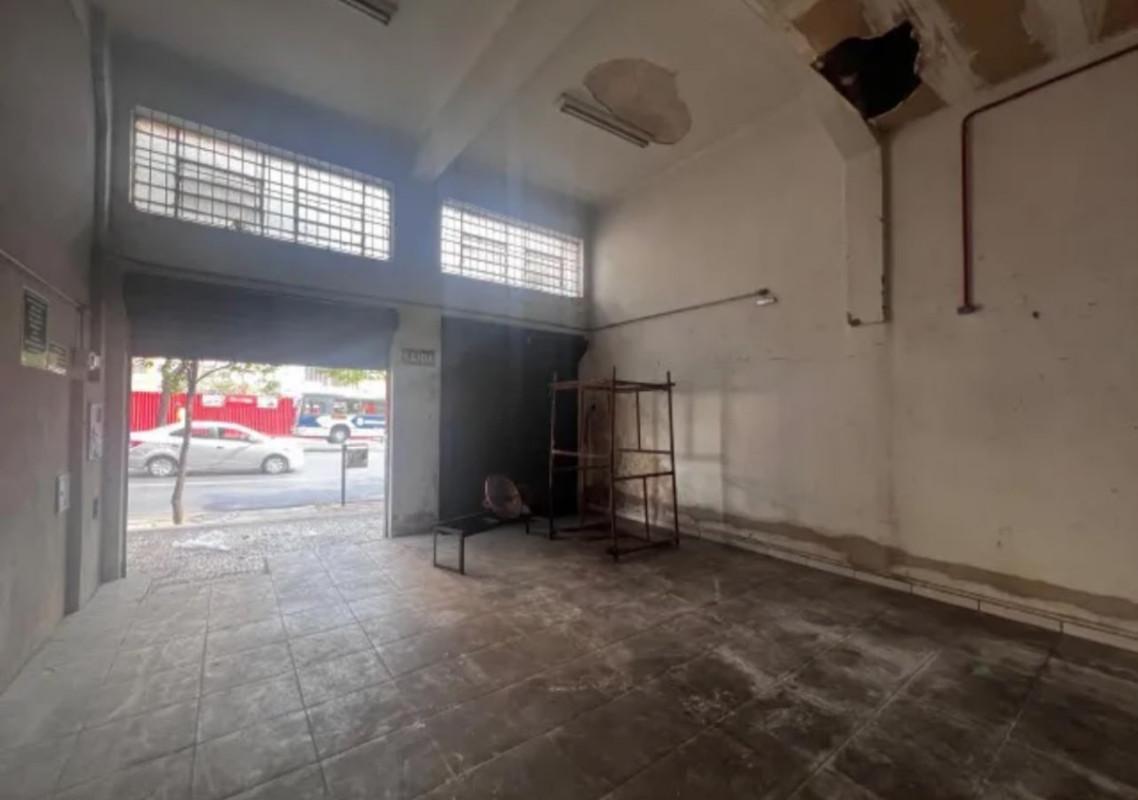 Andar, Centro, 0 Quarto, 0 Vaga