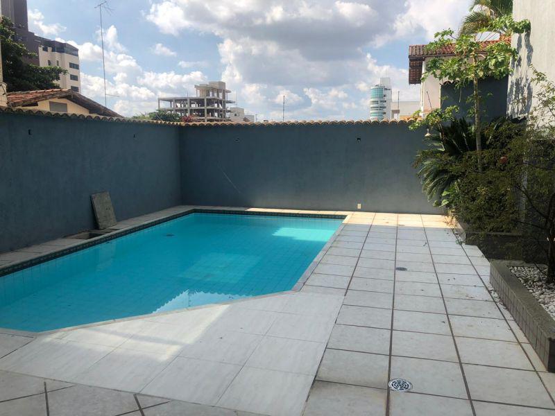 Casa, São José, 5 Quartos, 7 Vagas, 3 Suítes