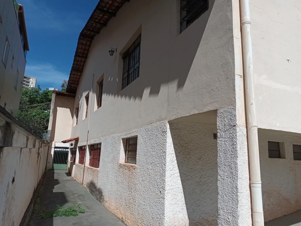Casa, Serra, 4 Quartos, 4 Vagas, 1 Suíte