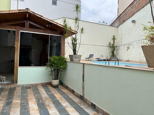 Casa, Nova Esperança, 4 Quartos, 3 Vagas, 2 Suítes