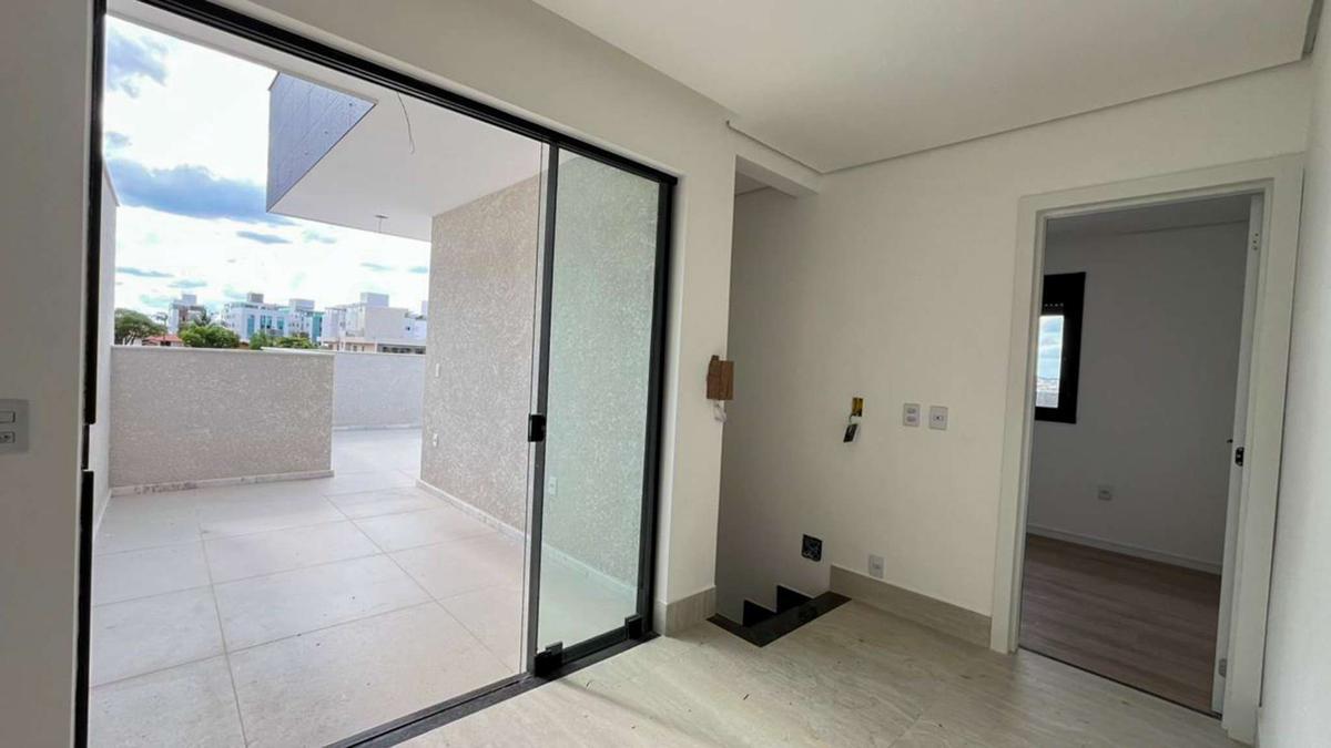 Cobertura, Itapoã, 4 Quartos, 2 Vagas, 2 Suítes