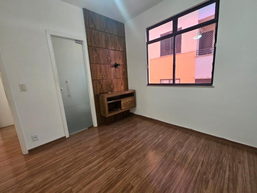 Apartamento, Estoril, 3 Quartos, 1 Vaga, 1 Suíte