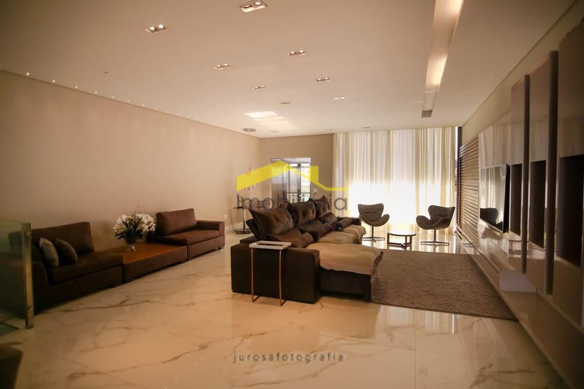 Casa, Buritis, 4 Quartos, 5 Vagas, 4 Suítes