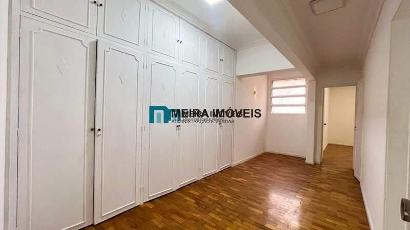 Apartamento, Centro, 4 Quartos, 2 Vagas, 1 Suíte