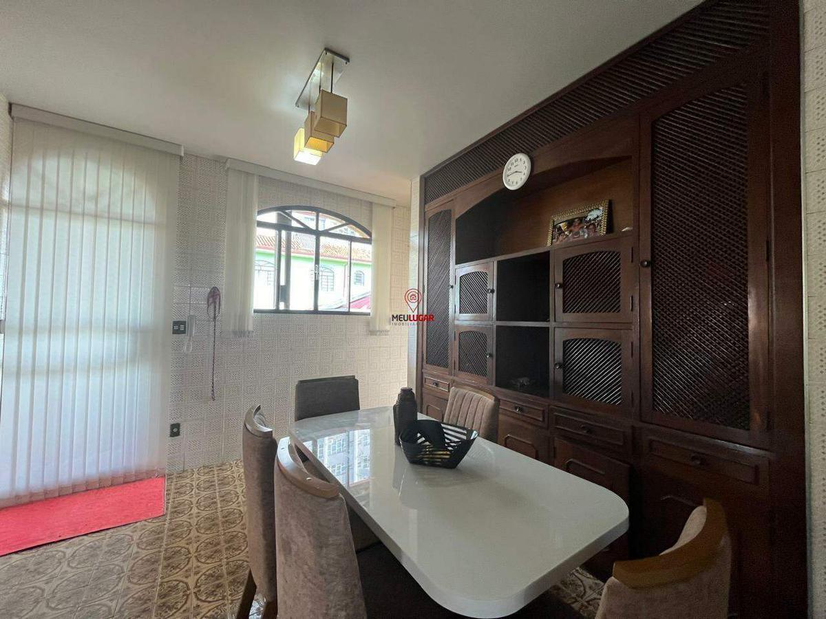 Cobertura, Barreiro, 4 Quartos, 2 Vagas, 1 Suíte