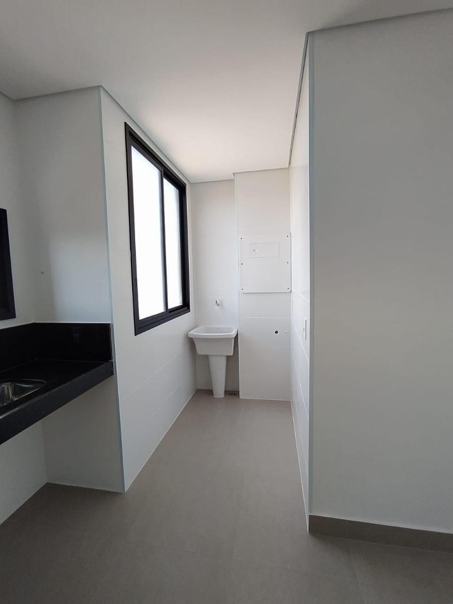 Cobertura, Padre Eustáquio, 2 Quartos, 3 Vagas, 2 Suítes