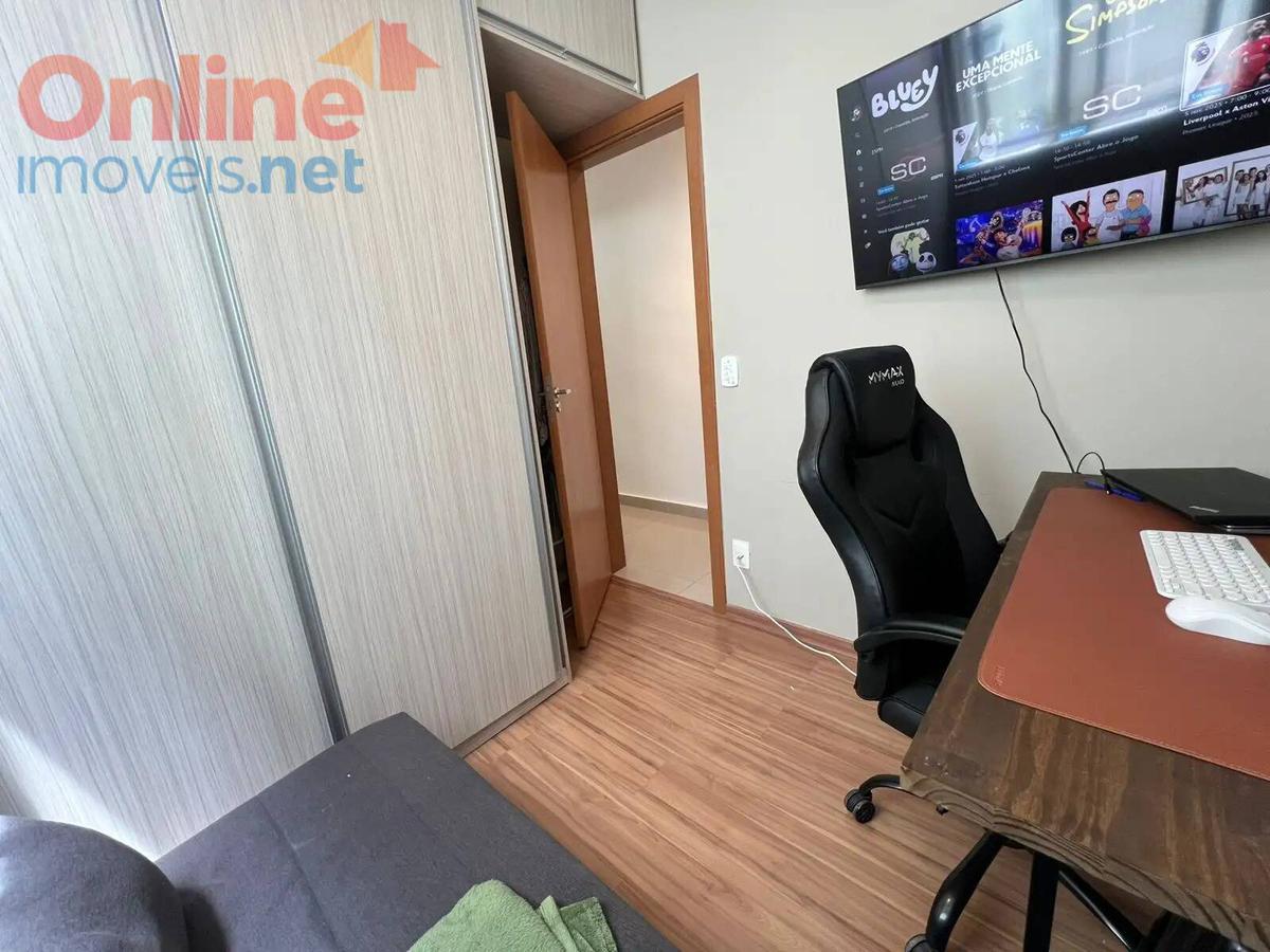 Apartamento, Sagrada Família, 2 Quartos, 0 Vaga, 0 Suíte