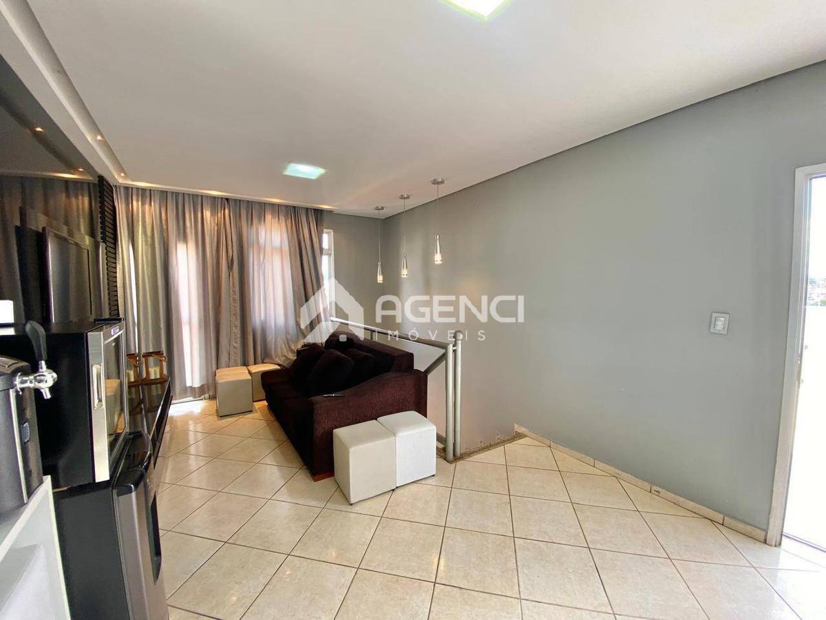 Apartamento, Santa Cruz Industrial, 3 Quartos, 0 Vaga, 1 Suíte