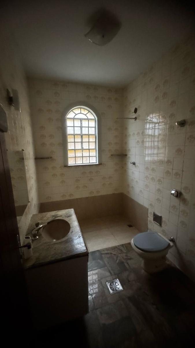Casa, Ana Lúcia, 5 Quartos, 4 Vagas, 1 Suíte