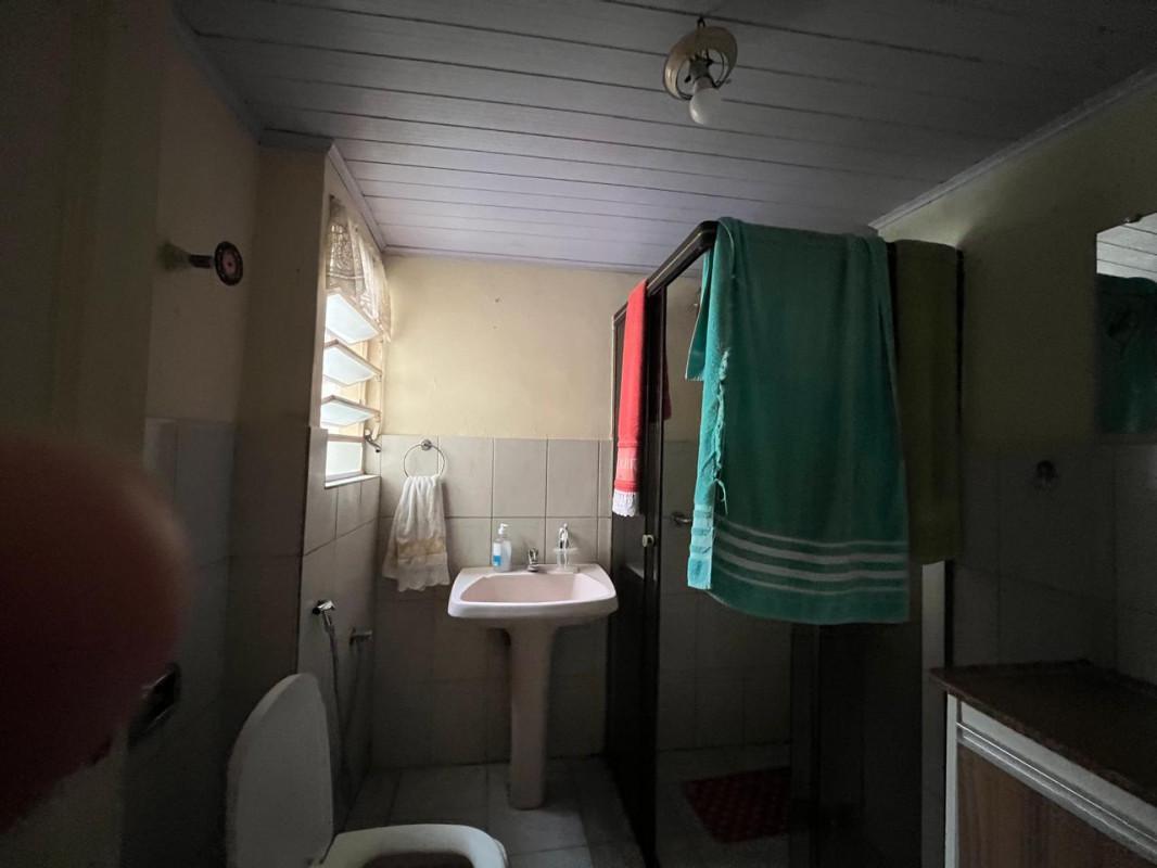 Casa, Santa Efigênia, 6 Quartos, 6 Vagas, 1 Suíte