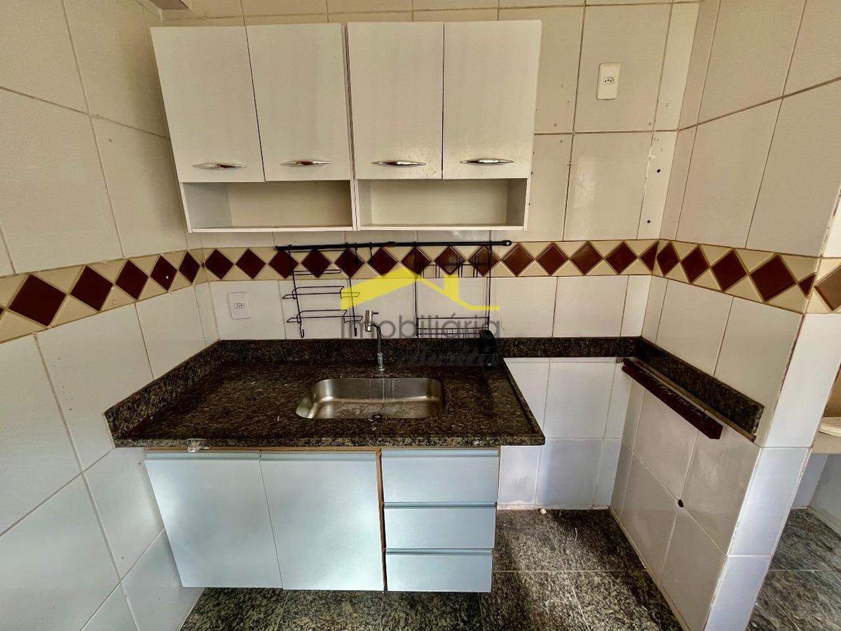 Casa, Buritis, 3 Quartos, 1 Vaga, 1 Suíte