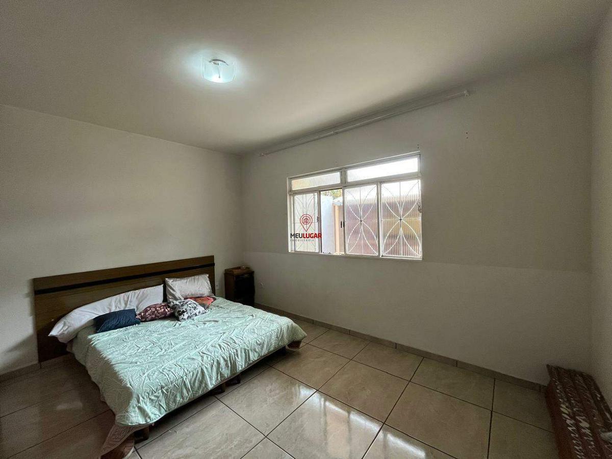 Casa, Santa Helena, 3 Quartos, 3 Vagas, 1 Suíte