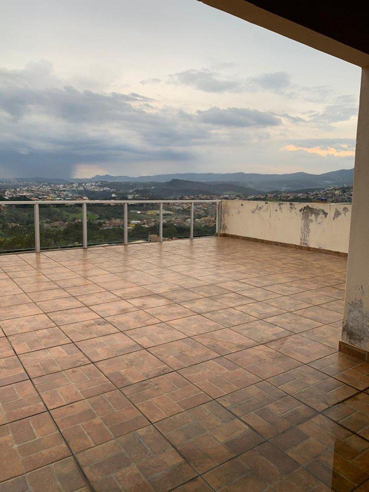 Casa, Serra Azul, 3 Quartos, 4 Vagas, 1 Suíte