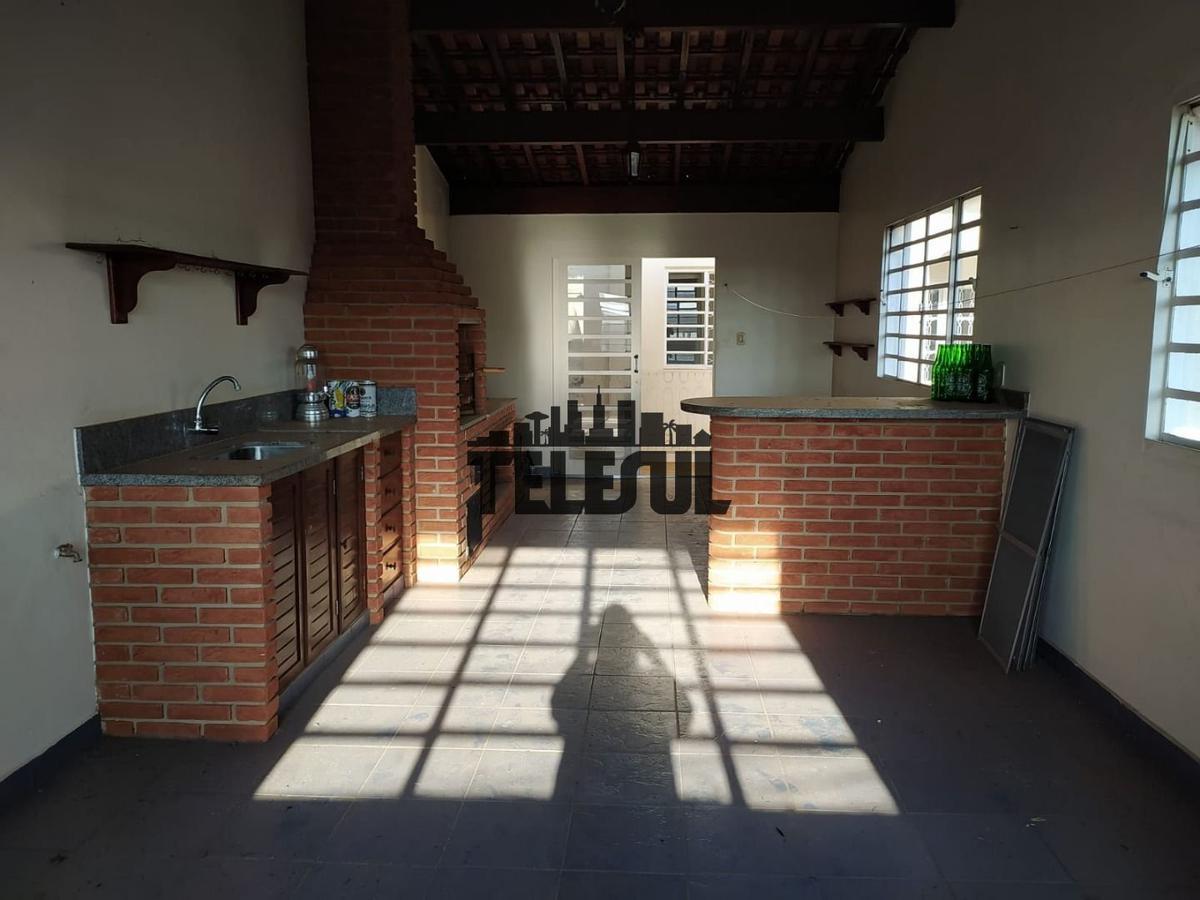 Casa, Santa Luiza, 3 Quartos, 0 Vaga