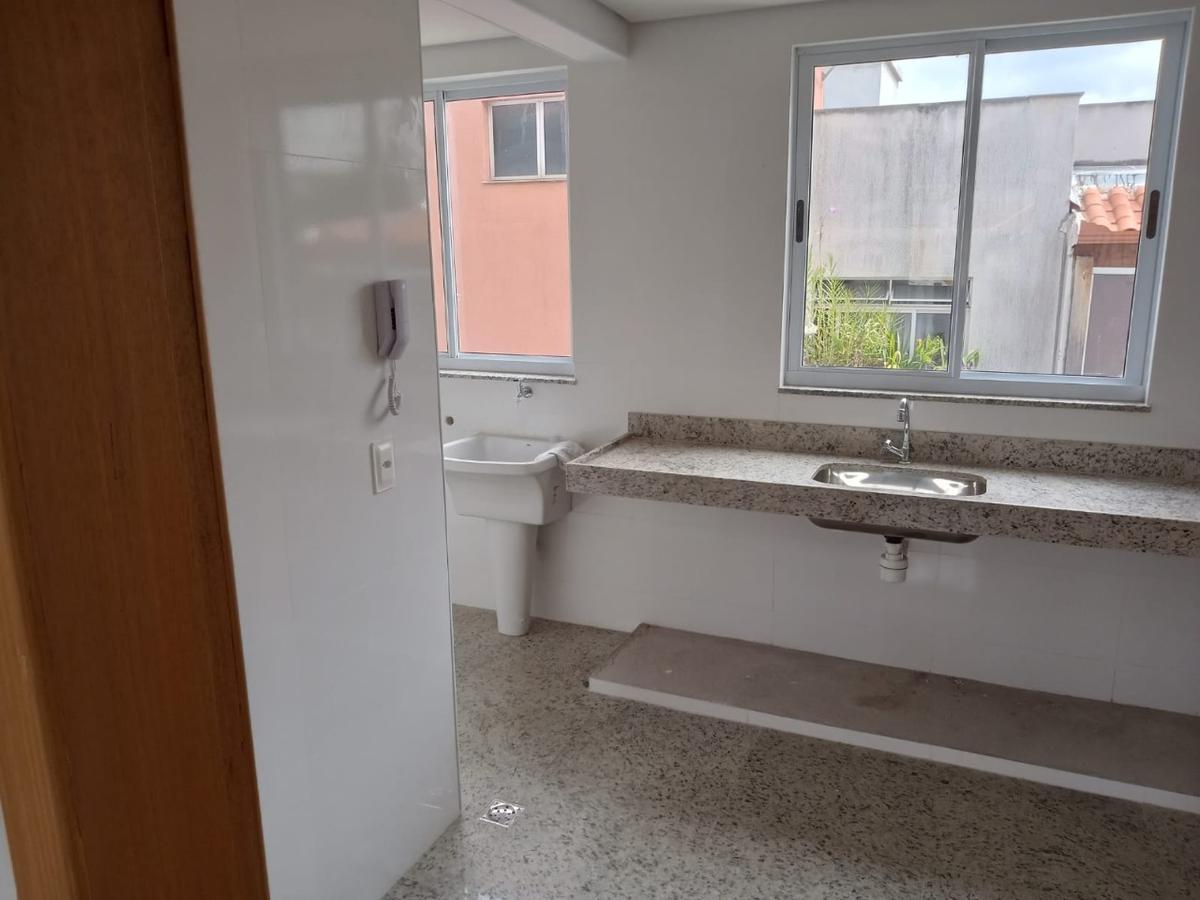 Cobertura, União, 4 Quartos, 2 Vagas, 2 Suítes