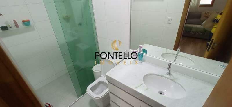 Casa, Colégio Batista, 2 Quartos, 2 Vagas, 1 Suíte