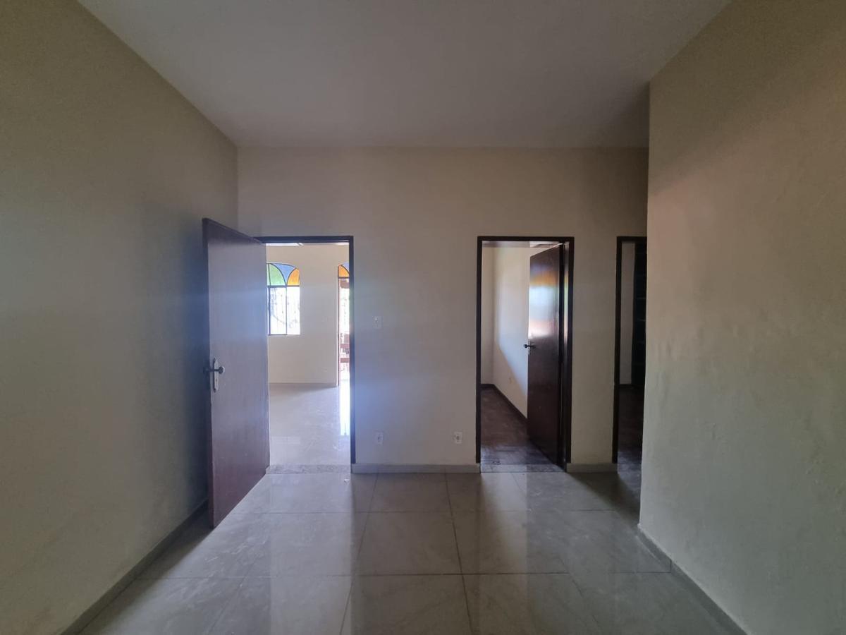 Casa, Novo Riacho, 4 Quartos, 4 Vagas, 1 Suíte