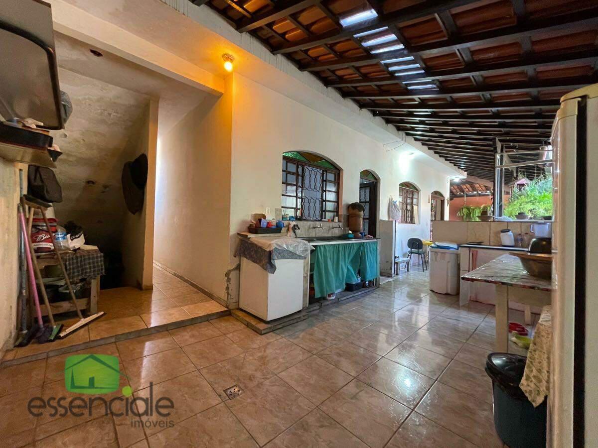Casa, Jardim Riacho das Pedras, 4 Quartos, 6 Vagas, 1 Suíte