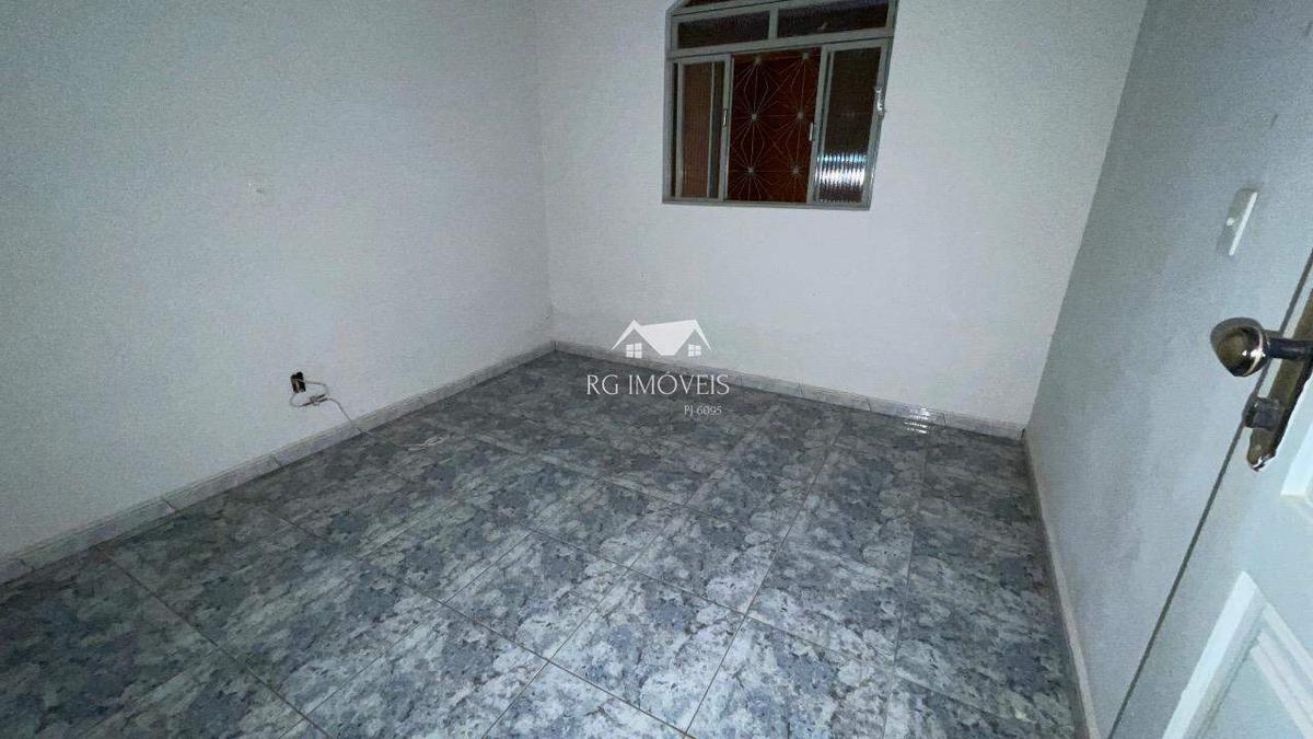Casa, Petrópolis (barreiro), 3 Quartos, 3 Vagas, 1 Suíte
